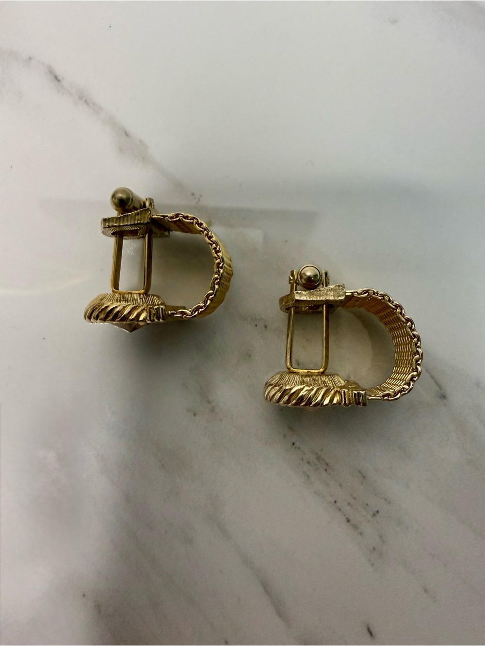 Gold Tone Mesh Cufflinks with Faceted Crystal Accent - Picture 8 of 10